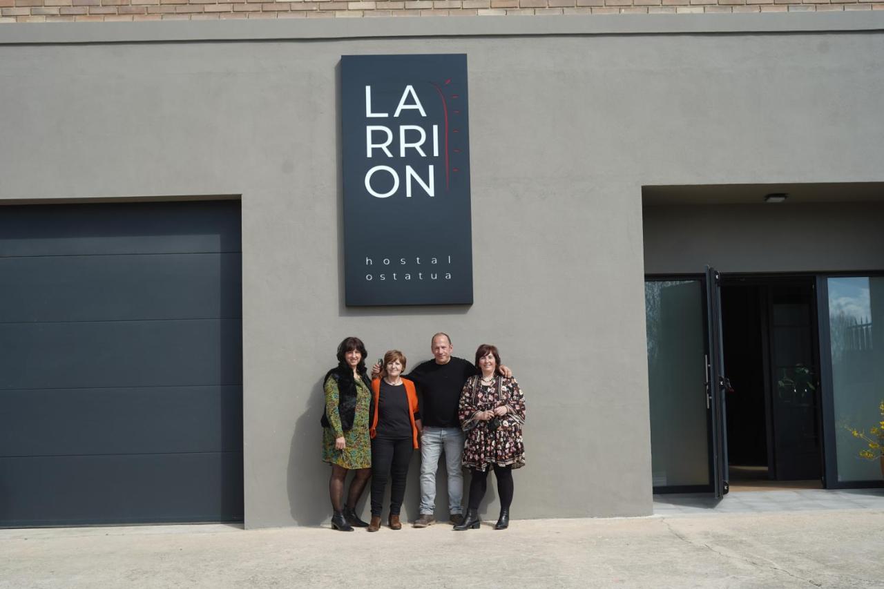 Larrion Hostal - Ostatua Exterior foto